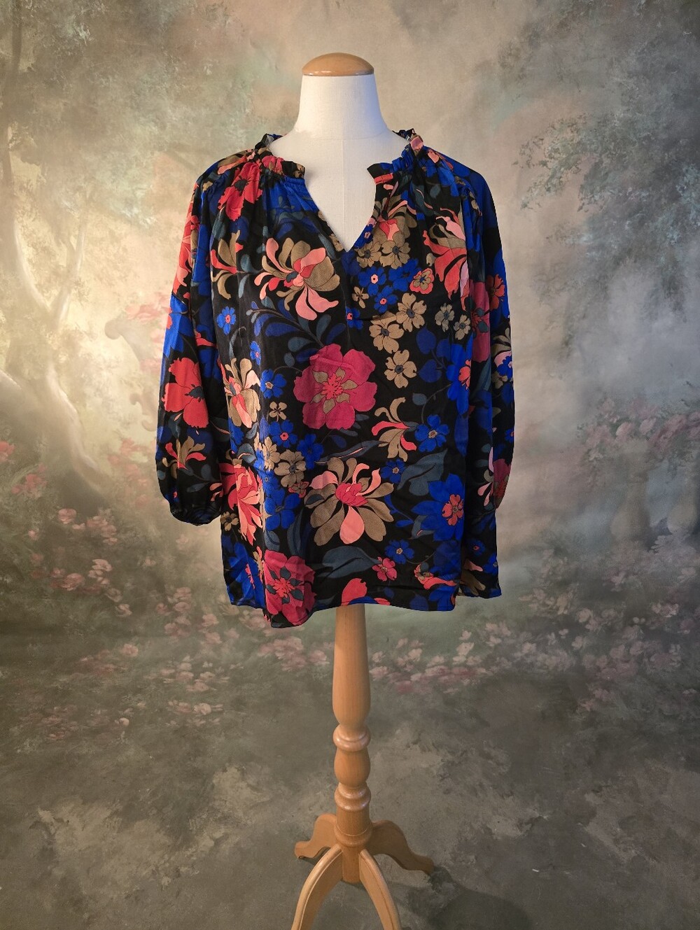 Entro Black Floral Fliwy Top Split V Neckline Blue Magenta Pink Tan  S